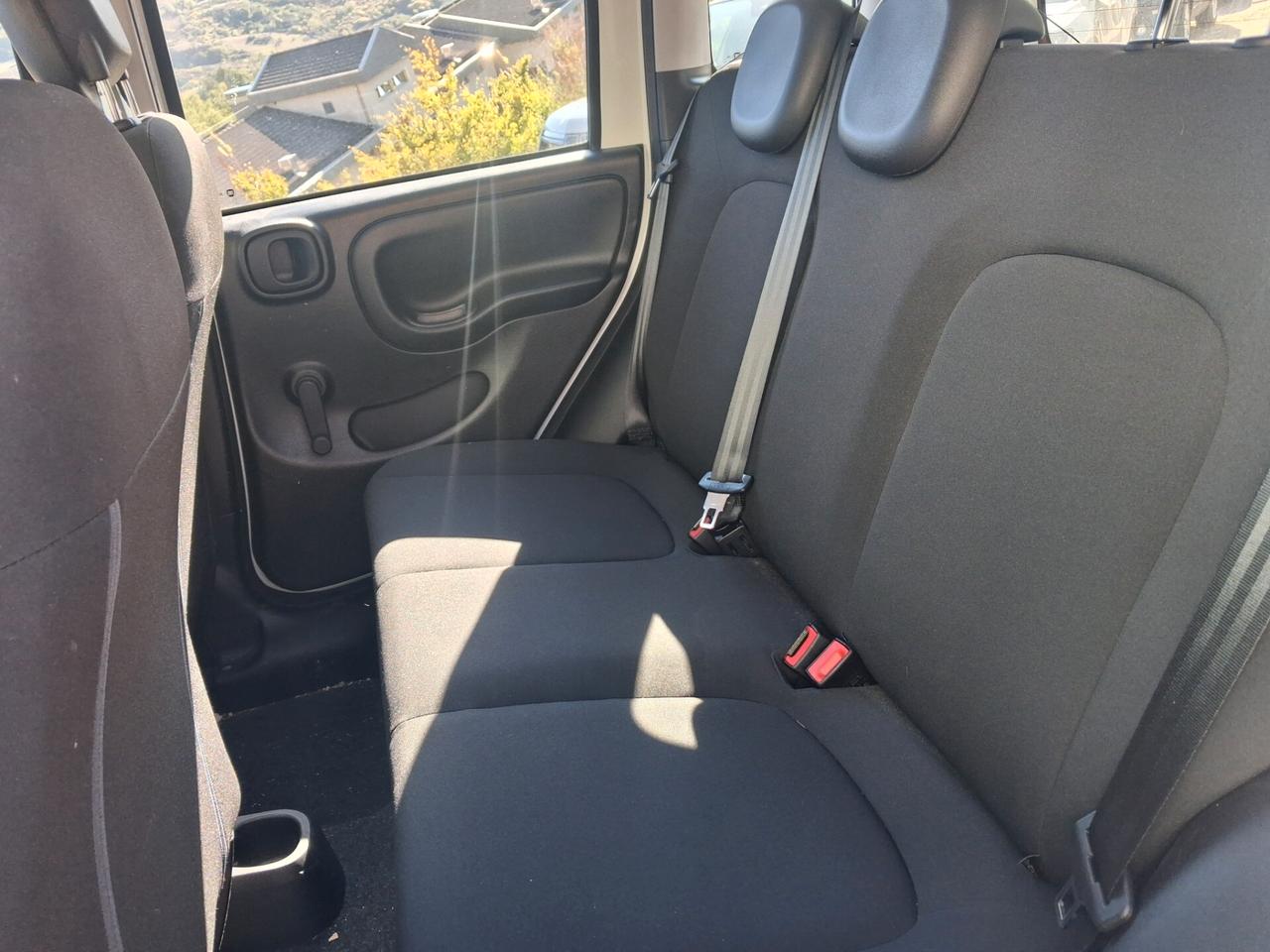 Fiat Panda 1.0 CV 70 Hybrid Pandina
