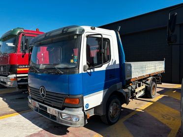 Mercedes Benz Atego 818 ribaltabile trilaterale 4x2 balestrato ABS