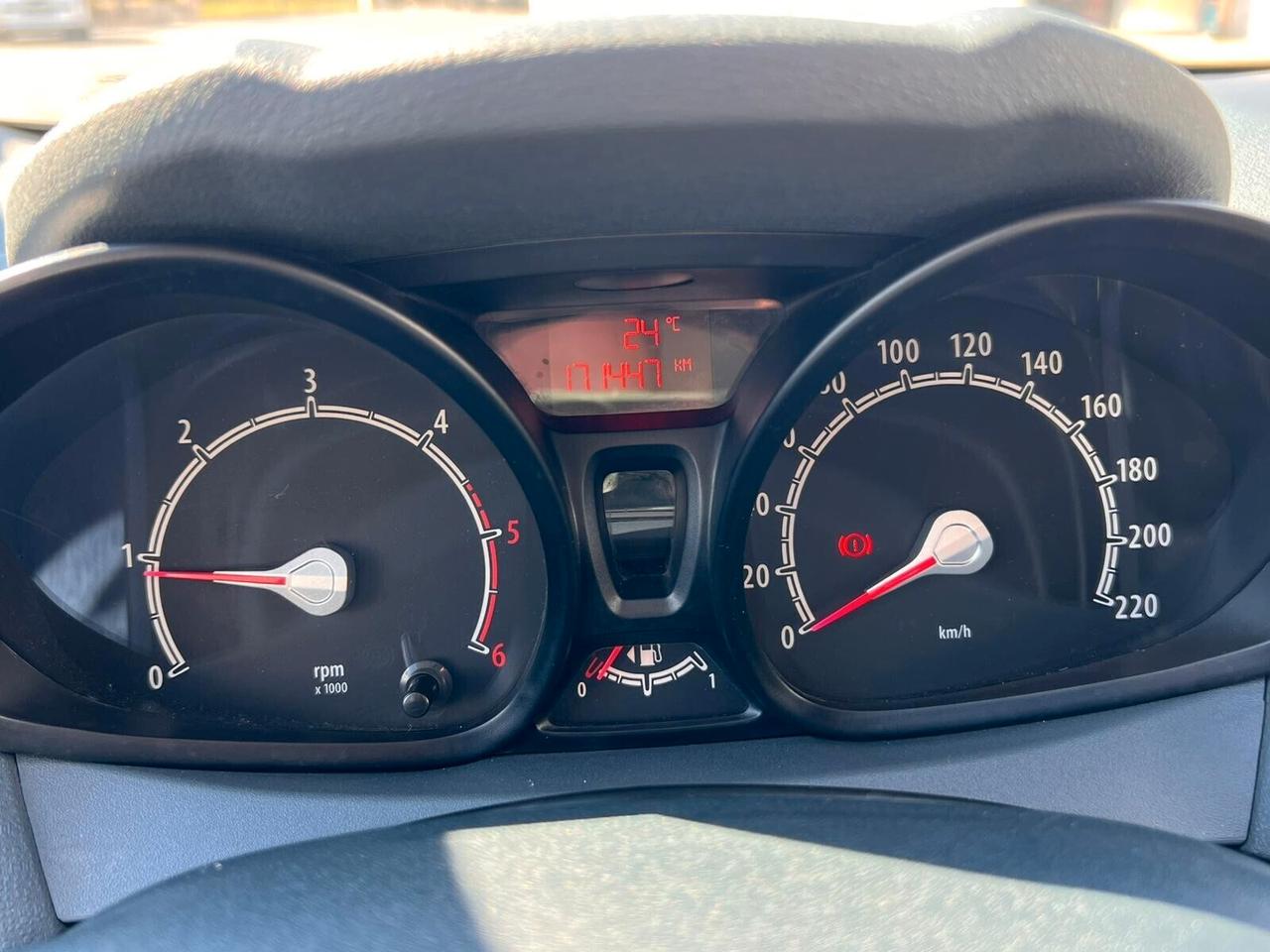 Ford Fiesta Fiesta+ 1.4 TDCi 68CV 5 porte