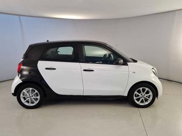 SMART FORFOUR EQ 41kW youngster Autom. 5 PORTE