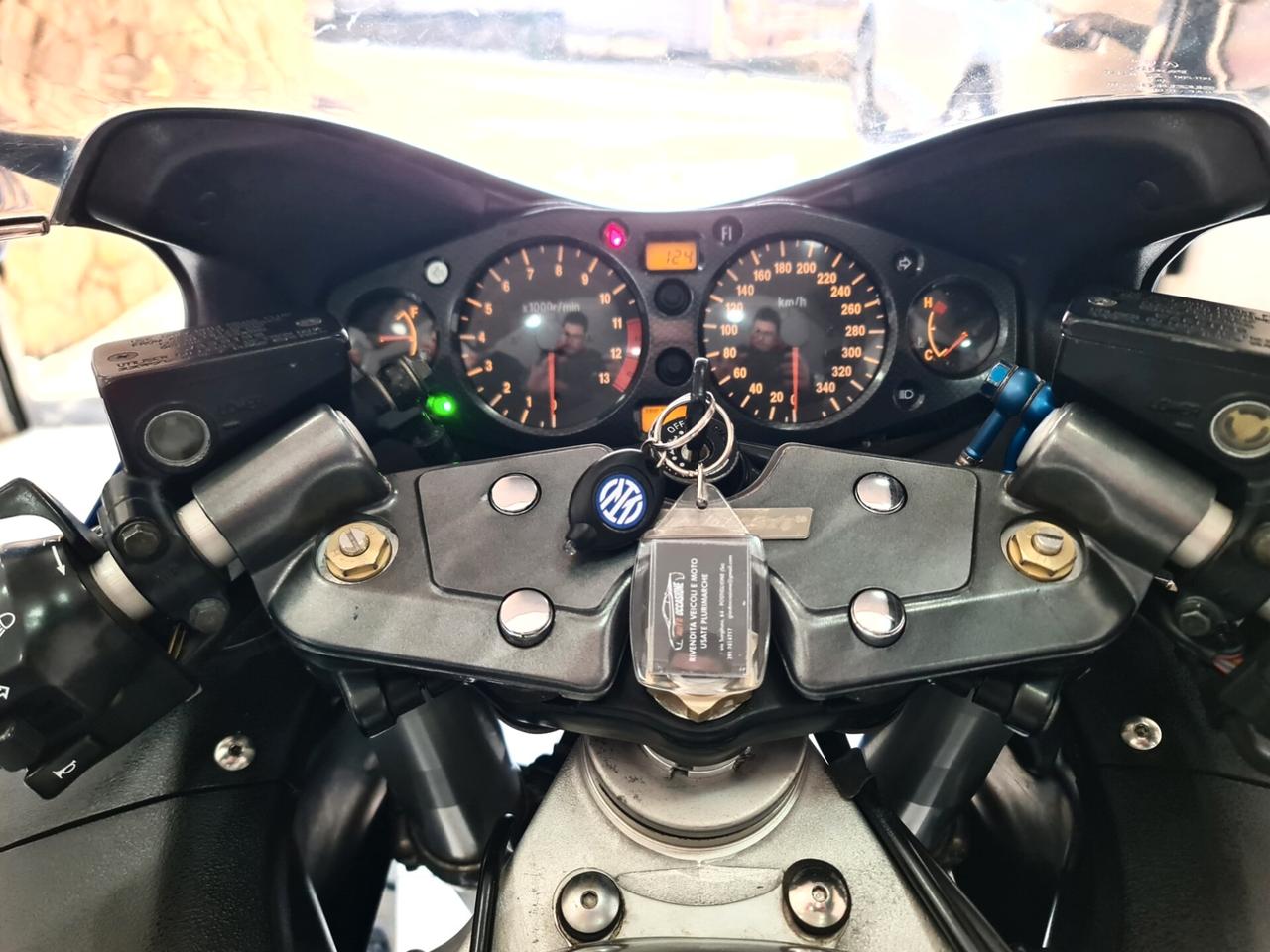 Suzuki Hayabusa Gsx 1300-r