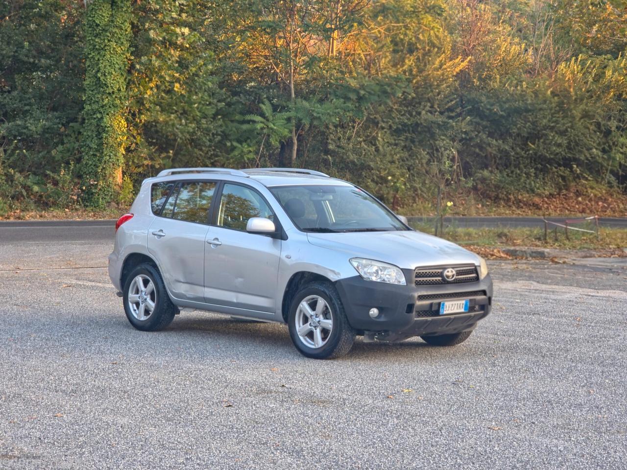 Toyota RAV 4 RAV4 2.0 Luxury CV-152 GPL Automatico E4 2007