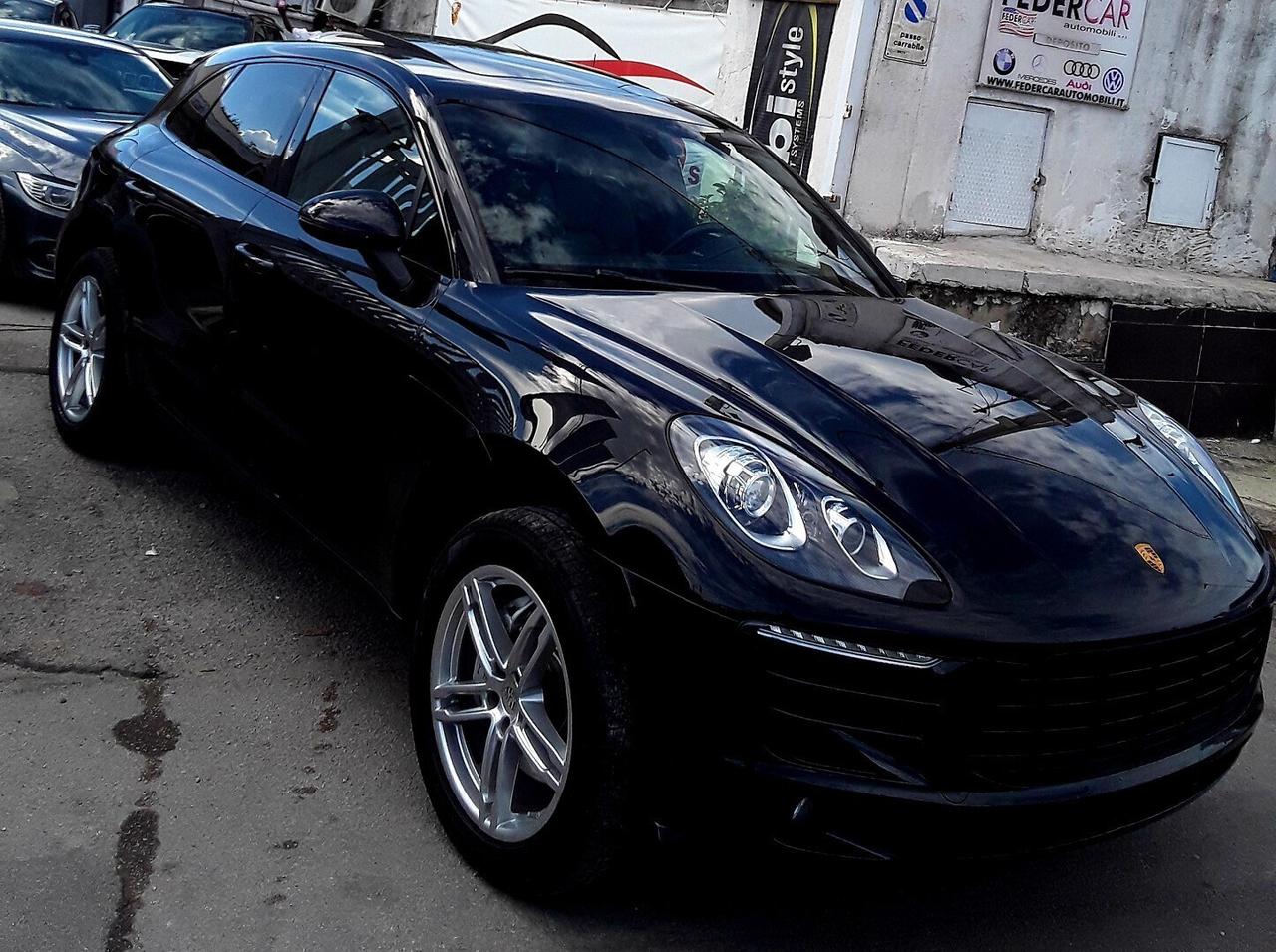 PORSCHE MACAN S BLACK EDITION