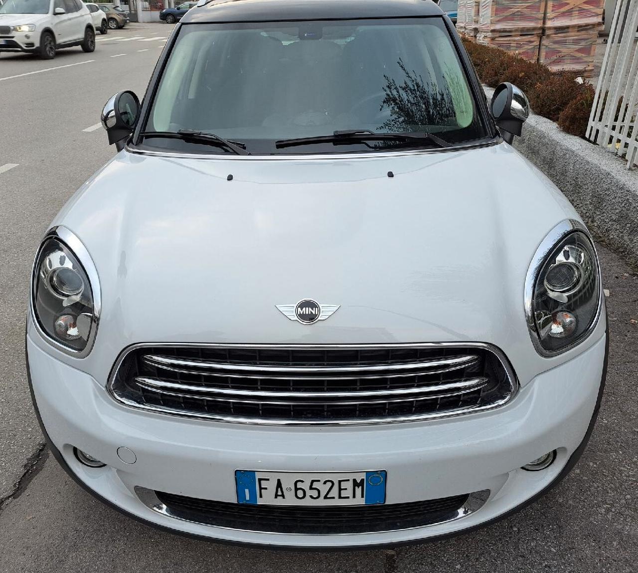 Mini Cooper Countryman 2.0 D Automatica