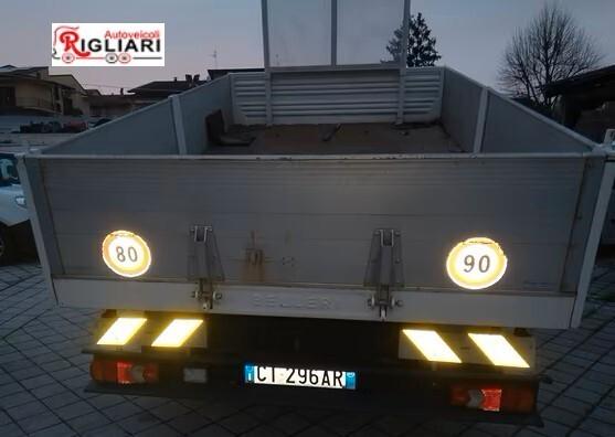 Renault Mascott portata 28q peso complessivo 50q