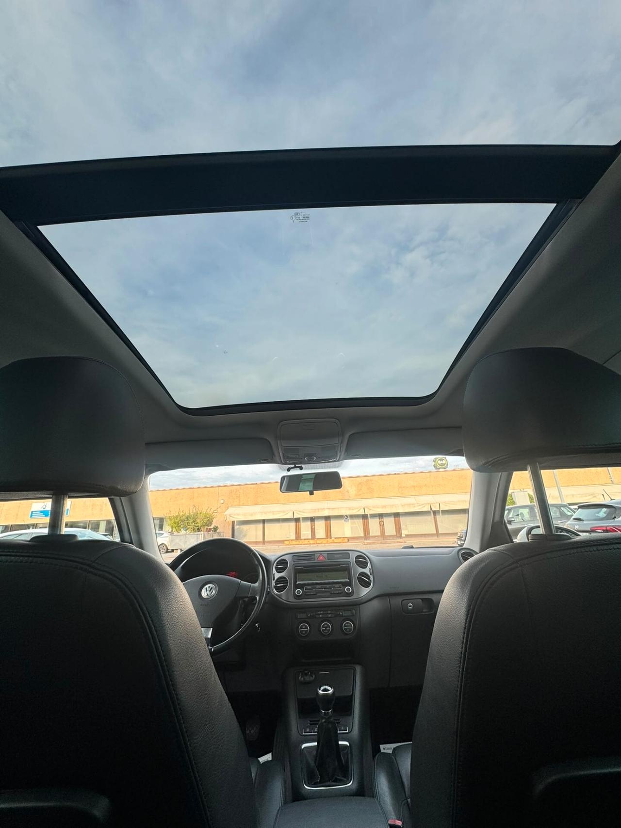Volkswagen Tiguan 2.0 TDI 170 CV DPF Sport & Style (18°)