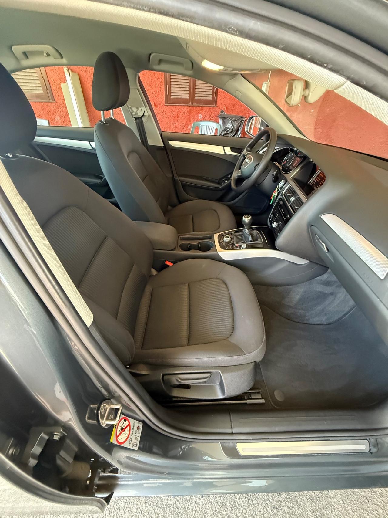 Audi A4 2.0 TDI 120 CV Advanced-( 78 mila km -unipro )