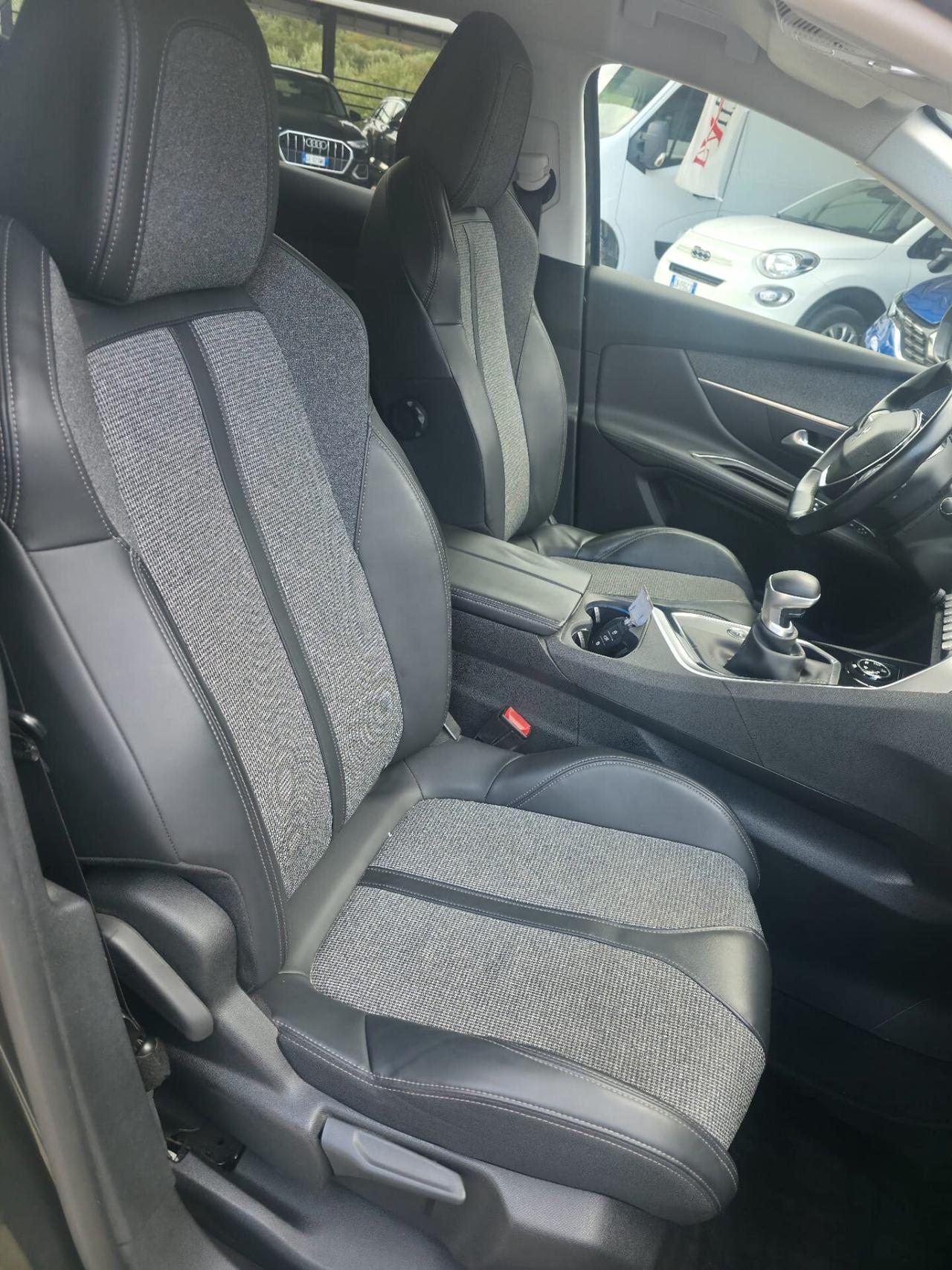 Peugeot 3008 BlueHDi 120 S&S EAT6 Allure