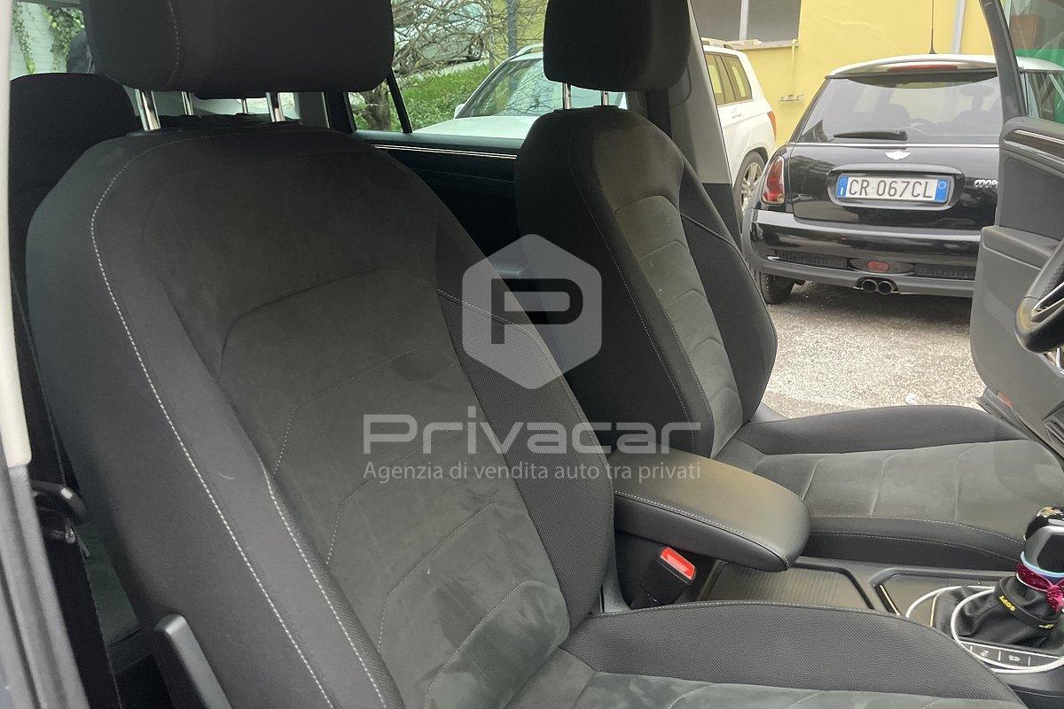 VOLKSWAGEN Tiguan 2.0 TDI 150 CV SCR DSG R-Line