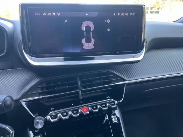 PEUGEOT 2008 PureTech 130 S&S EAT8 Allure