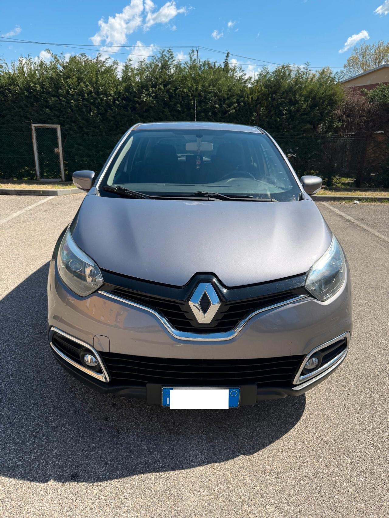 Renault Captur 1.5 dci - NAV. - NEOP. - 12 MESI DI GARANZIA -