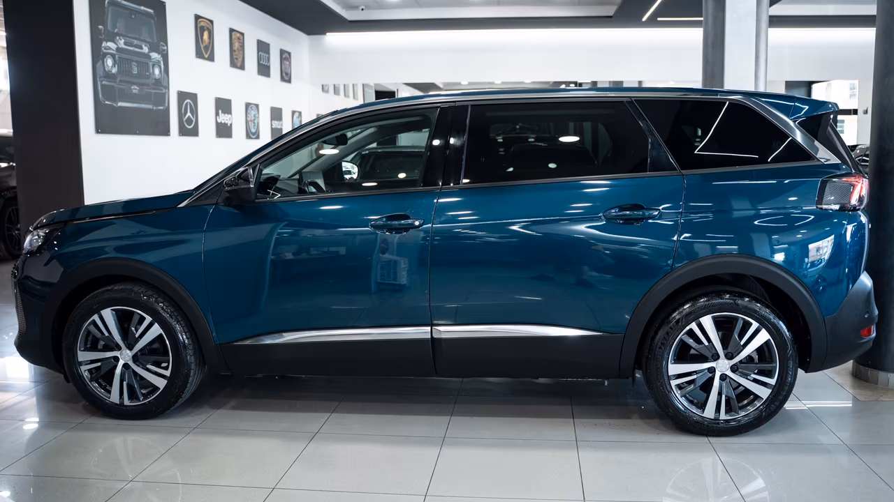 Peugeot 5008 1.5 BLUEHDI ALLURE PACK EAT8 7 POSTI S&S 131 CV AUTO VIRTUAL FULL OPTIONAL