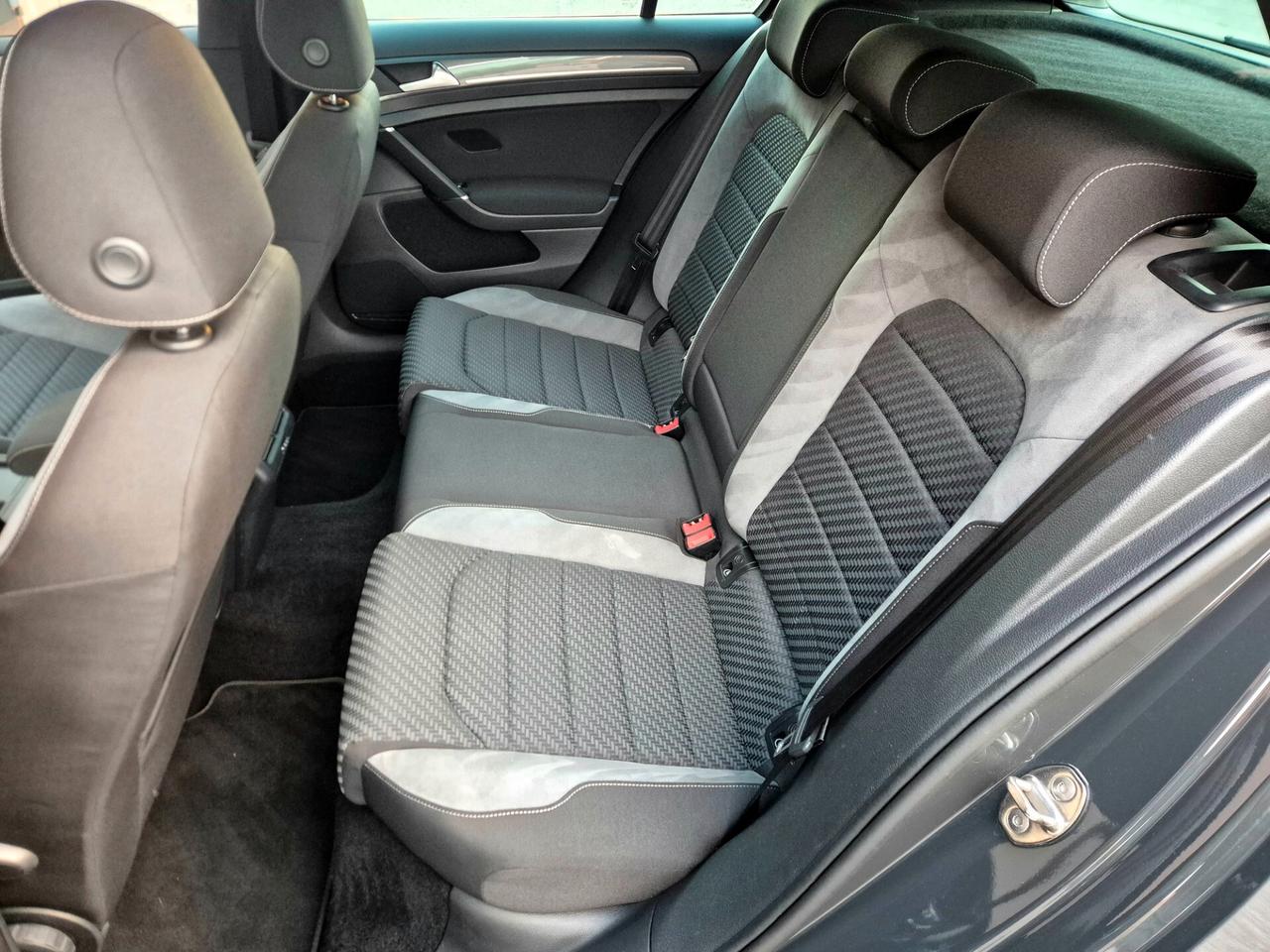 Volkswagen Golf 1.5 TSI 5p. Sport R-Line
