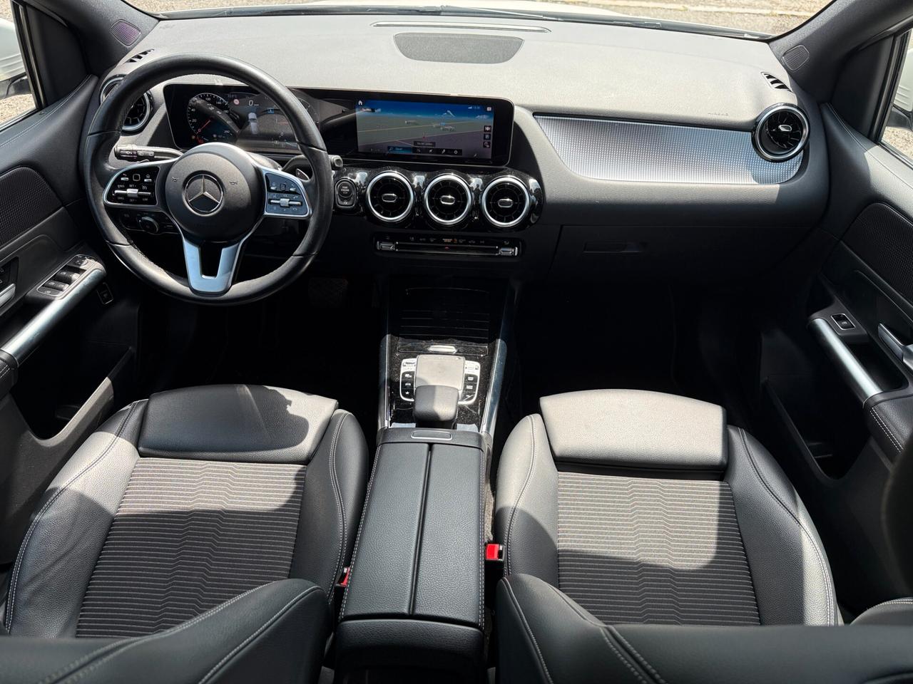 Mercedes-benz B 180 B 180 d Automatic Premium