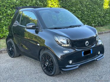 SMART fortwo 90 0.9T twin. cabrio Superpassion