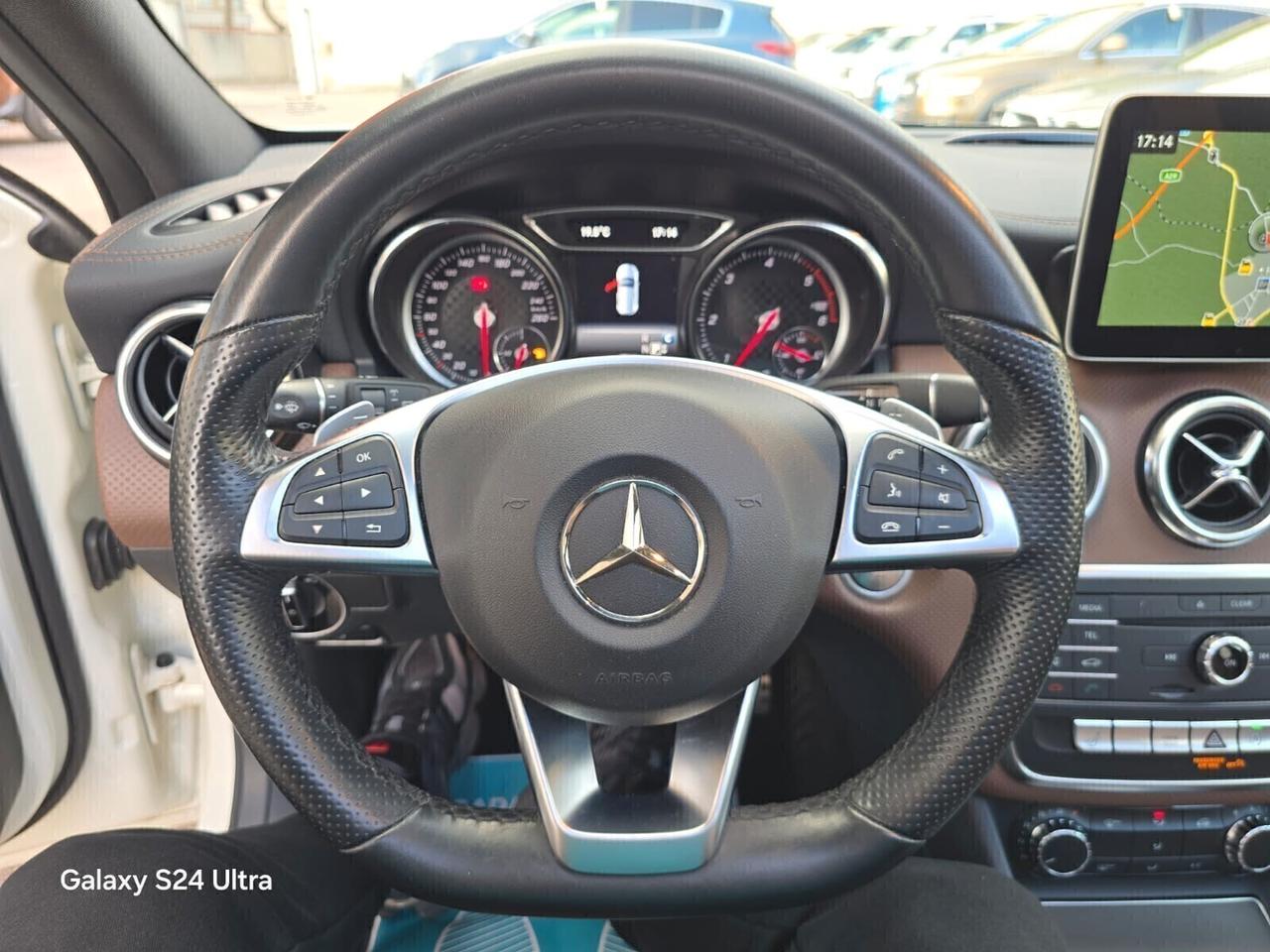 Mercedes-benz A 220 d Amg Automatic Business Extra