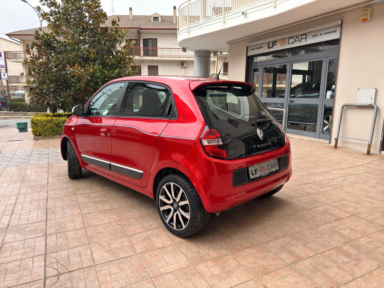 Renault Twingo SCe Lovely 1.0 70 cv