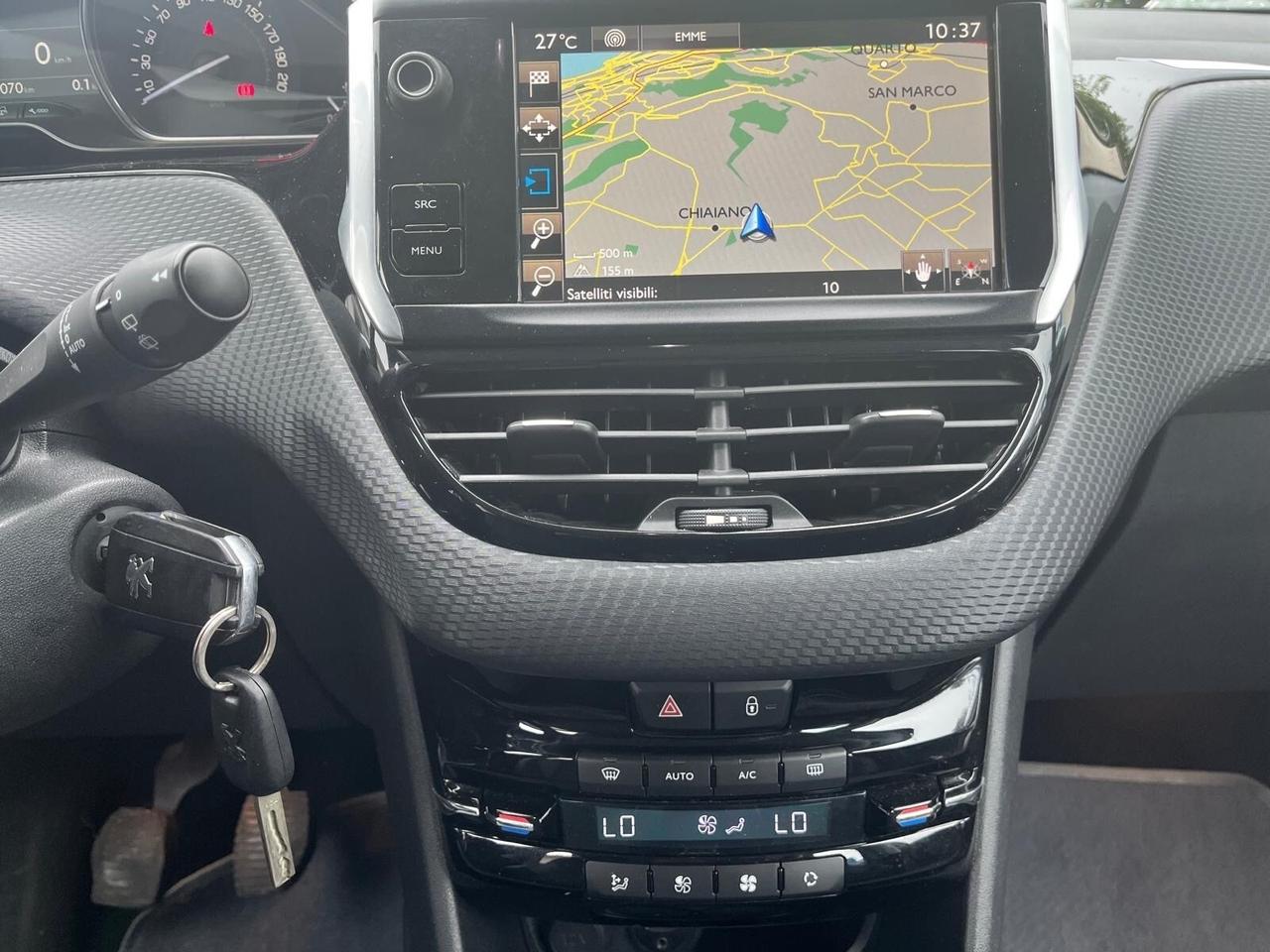 Peugeot 2008-1.2 benz-“allure”-2015