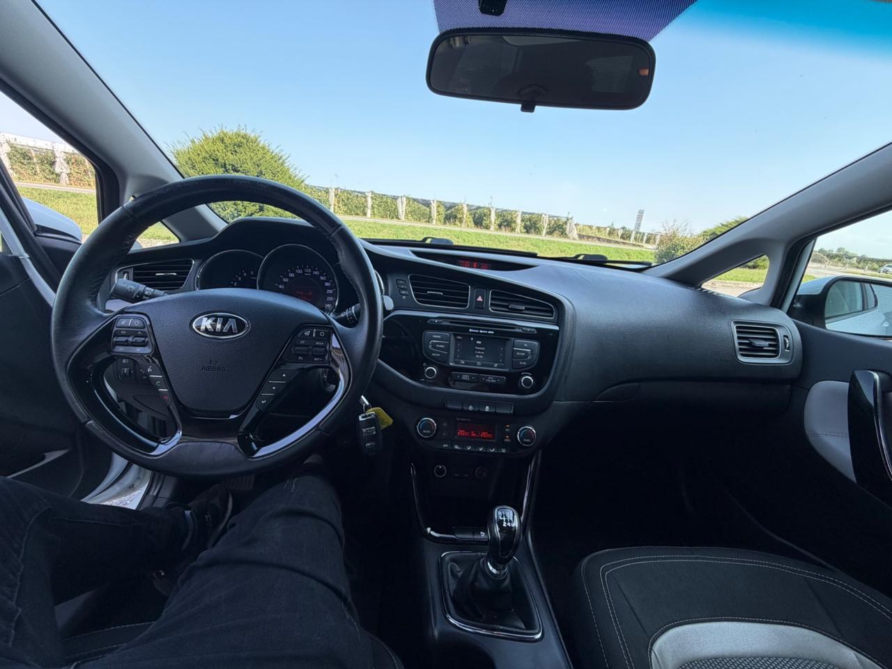 Kia Ceed cee'd 1.4 CRDi 5 porte Cool