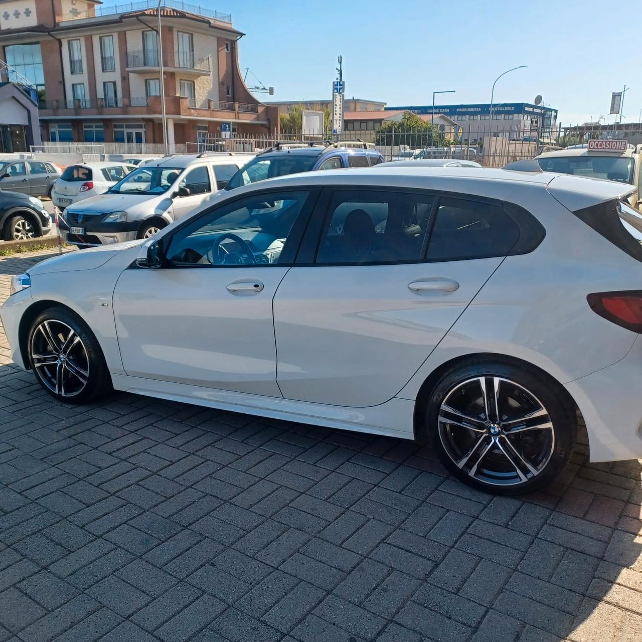 76558KM BMW SERIE 1 1.5 MSPORT AUTOM PERFETTO