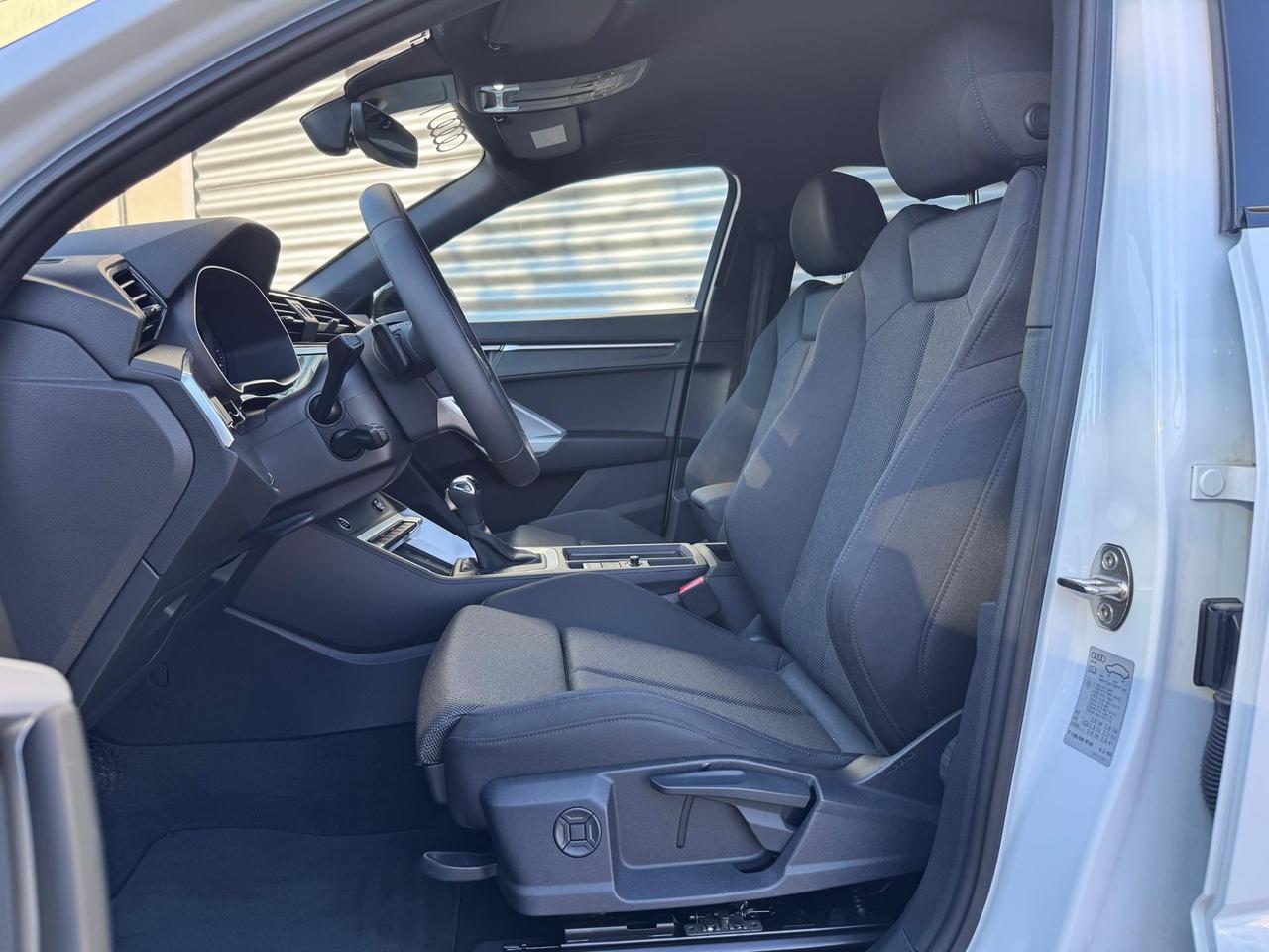 AUDI Q3 SPORTBACK 35 TFSI S-TRONIC IDENTITY BLACK