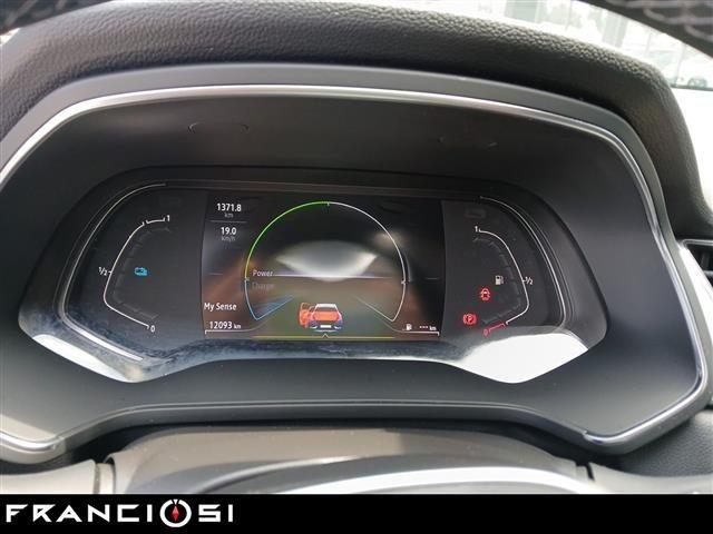 RENAULT Captur 1.6 E TECH Hybrid Intens Auto