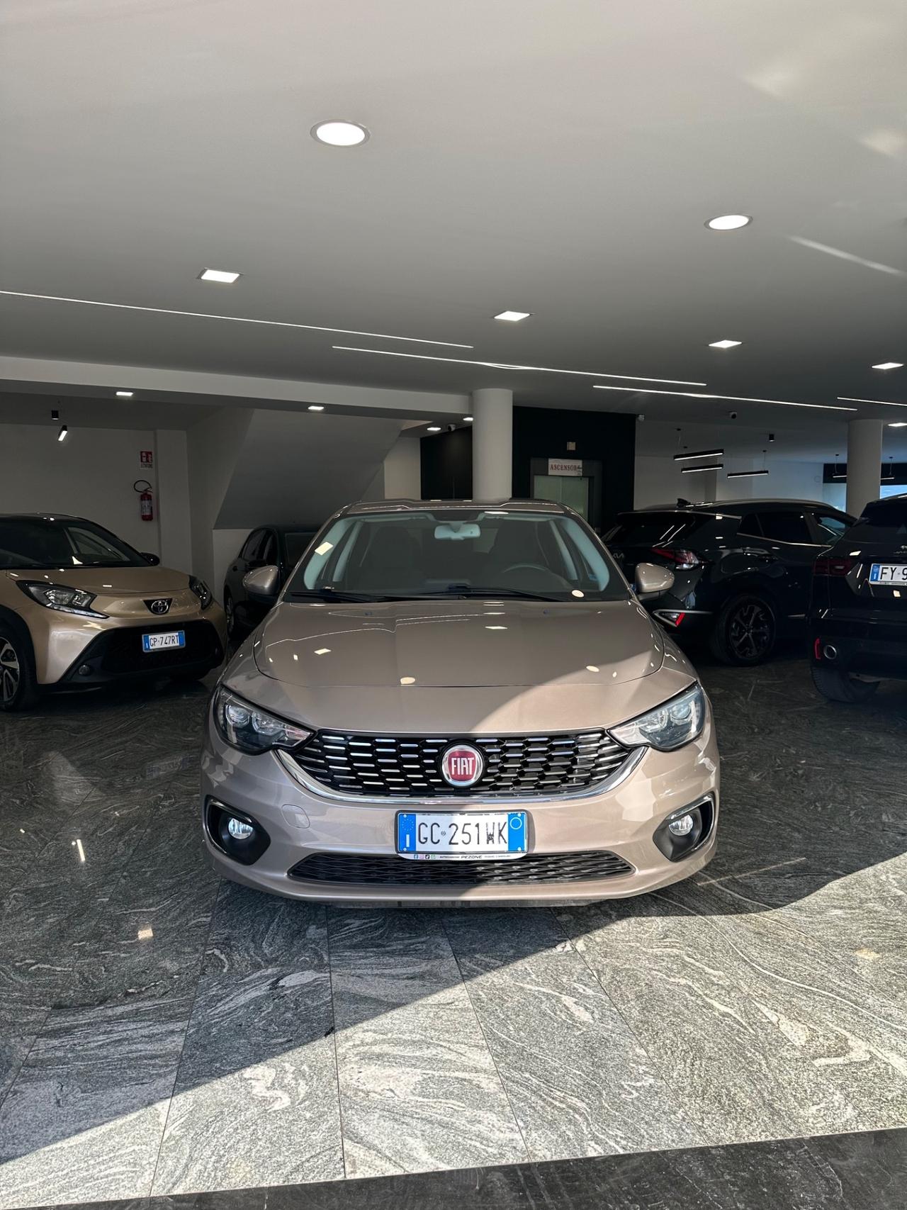 Fiat Tipo 1.6 Mjt S&S 5 porte Mirror