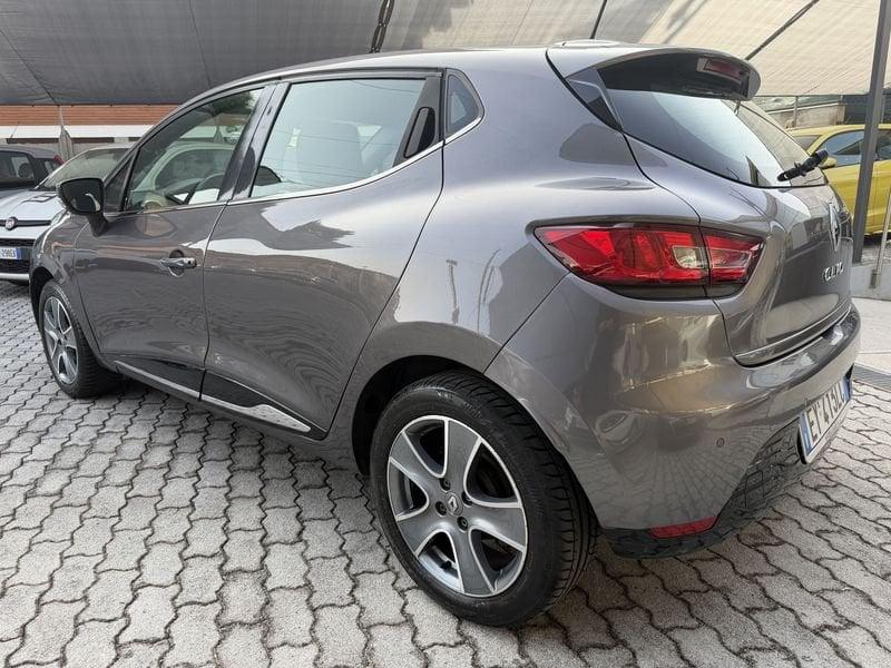 Renault Clio Clio 5p 1.2 Costume National DUEL 75cv FULL OPTIONAL