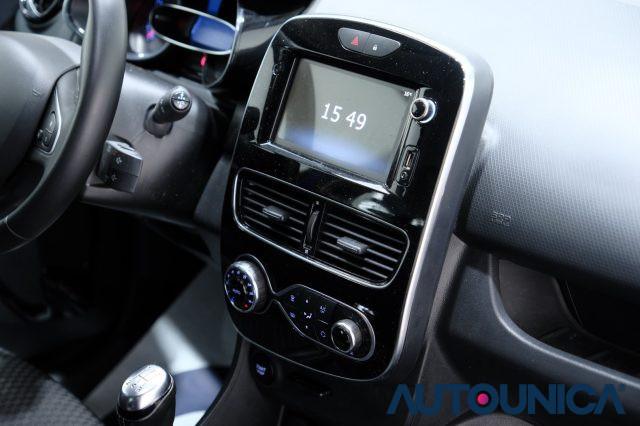 RENAULT Clio TCe 12V 75 CV 5 PORTE MOSCHINO ZEN FULL LED