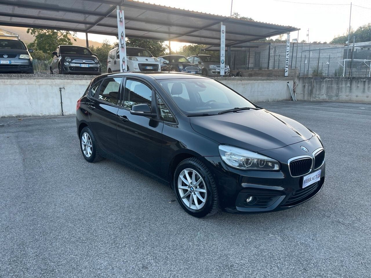 BMW 2 Series Active Tourer 2017 photo 2