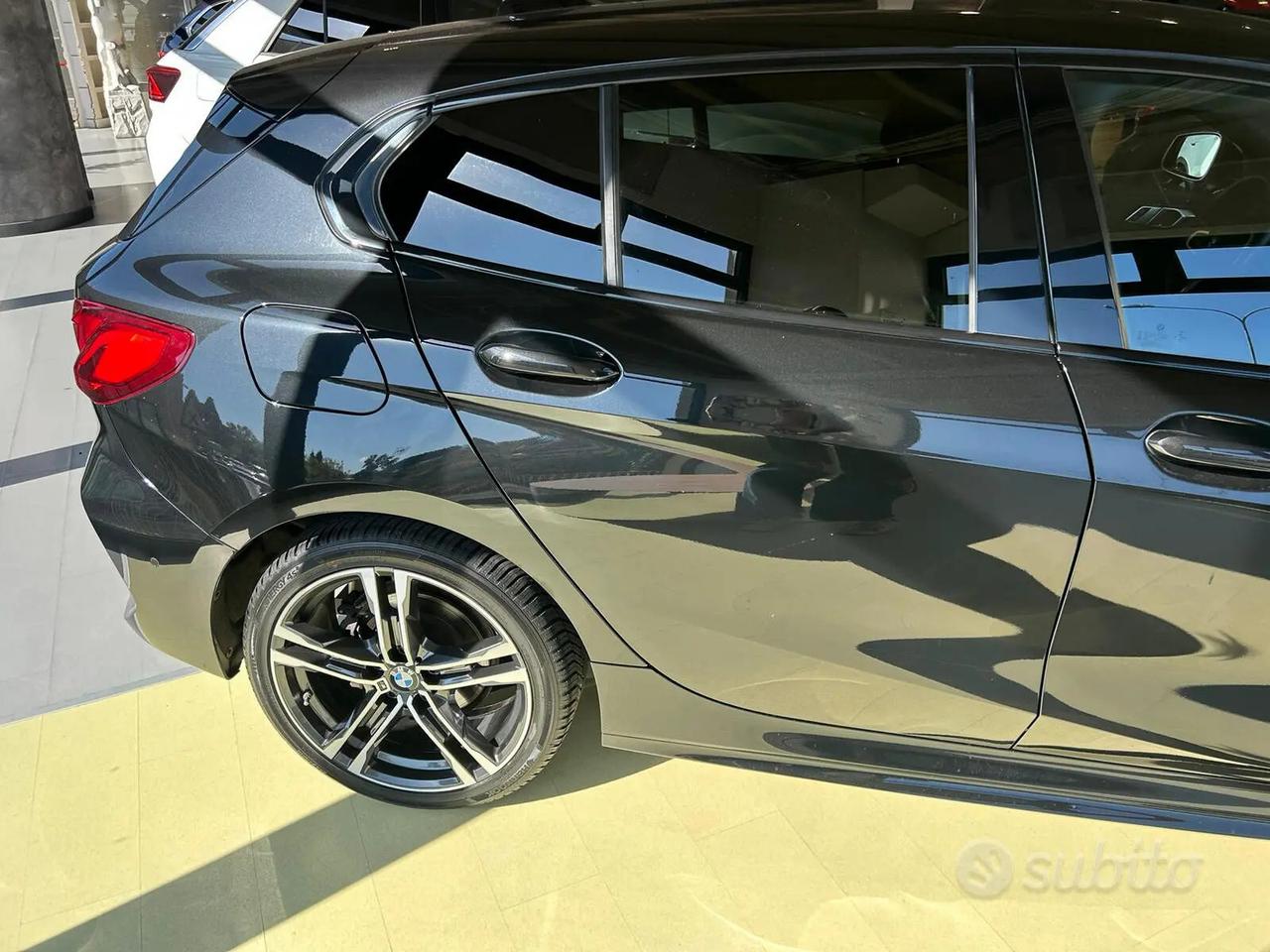Bmw 118 118i 5p. Msport Exterior