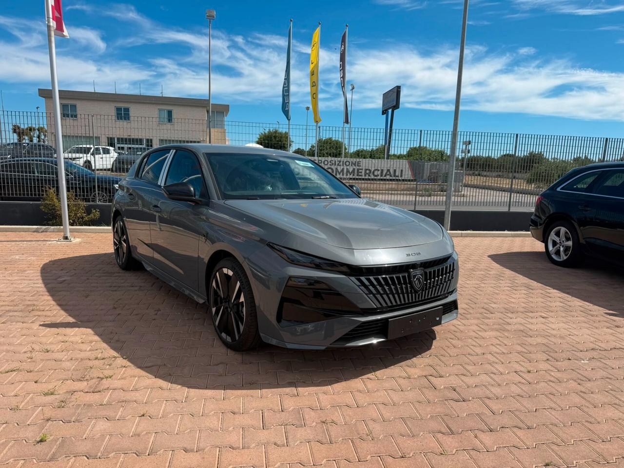 Peugeot 308 BlueHDi 130 S&S EAT8 GT