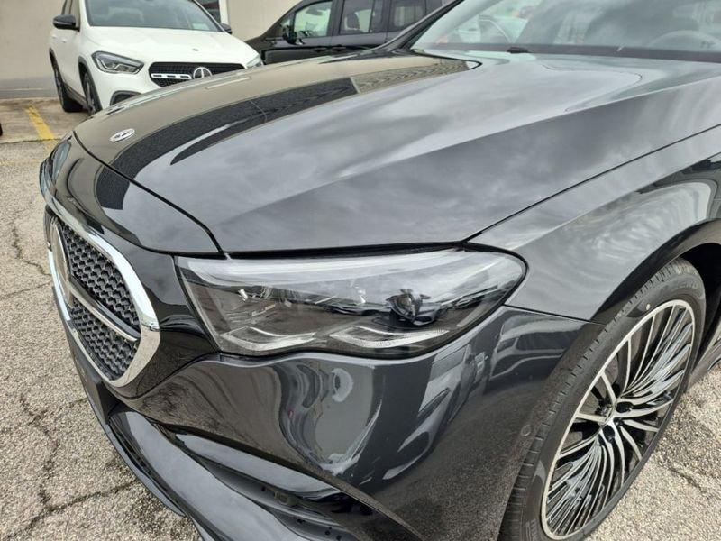 Mercedes-Benz Classe E 220d Berlina AMG Line Premium