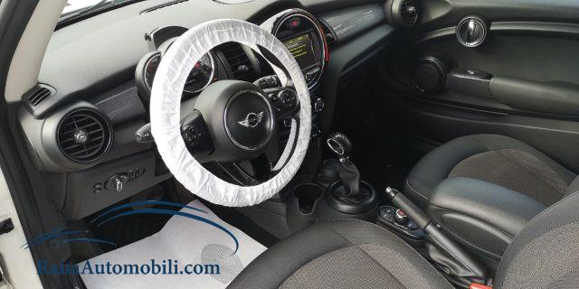 MINI Cooper D 1.5 Cooper D AUTOMATICA