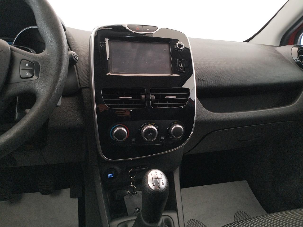 Renault Clio 1.2 75CV Zen - GPL VALIDO FINO 2032 - NEOPATENTATI