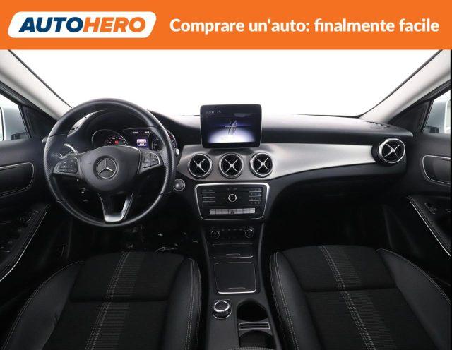 MERCEDES-BENZ GLA 180 Sport