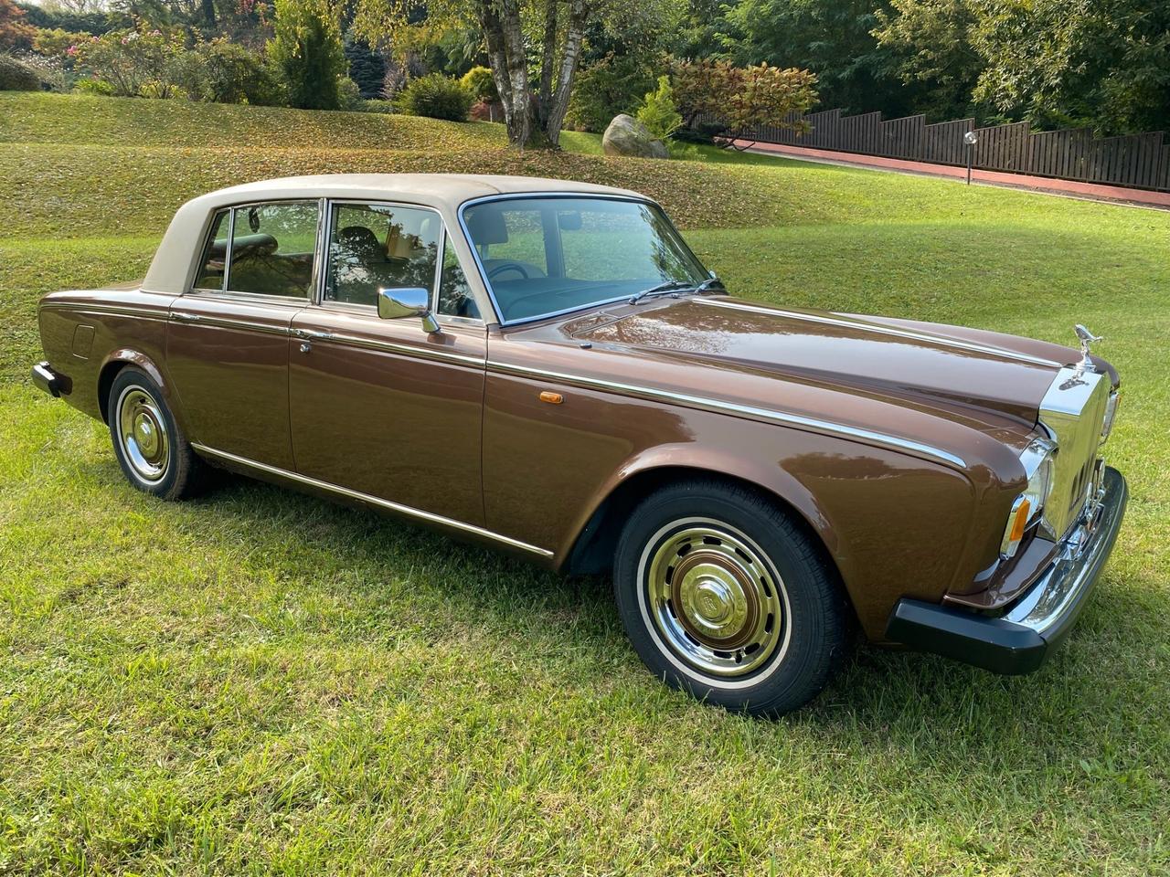 ROLLS ROYCE SILVER SHADOW 2