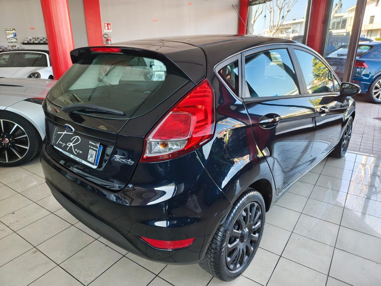Ford Fiesta 1.4 5 porte GPL FINANZIABILE