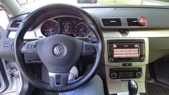 VOLKSWAGEN Passat Var. 2.0 TDI 140 cv, DSG High. BM.Tech., Garanzia.