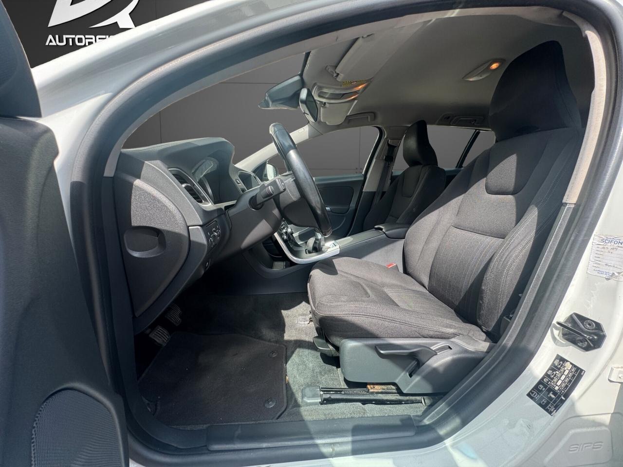 Volvo V60 D3 Momentum