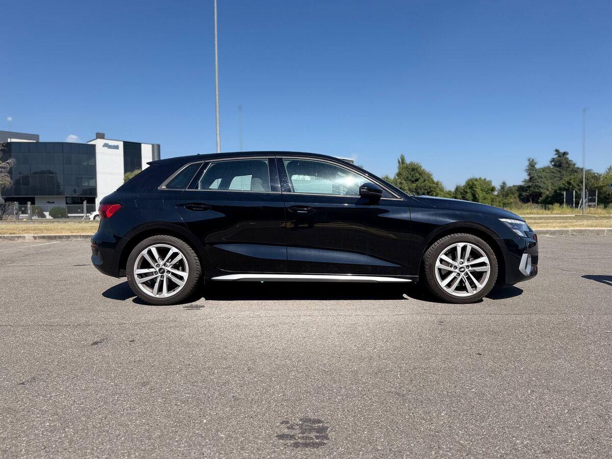 Audi A3 Sportback 35 1.5 tfsi Business Advanced