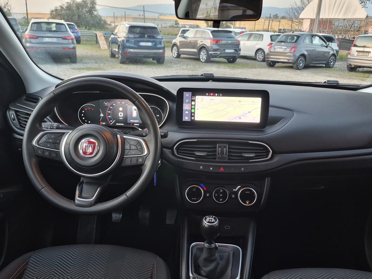 Fiat Tipo 1.6 Mjt S&S 5 porte Cross Garmin