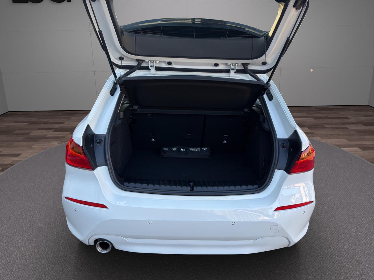 BMW Serie 1 116d - Automatica - Neopatentati - Condizioni pari nuovo - Promo finanziamento