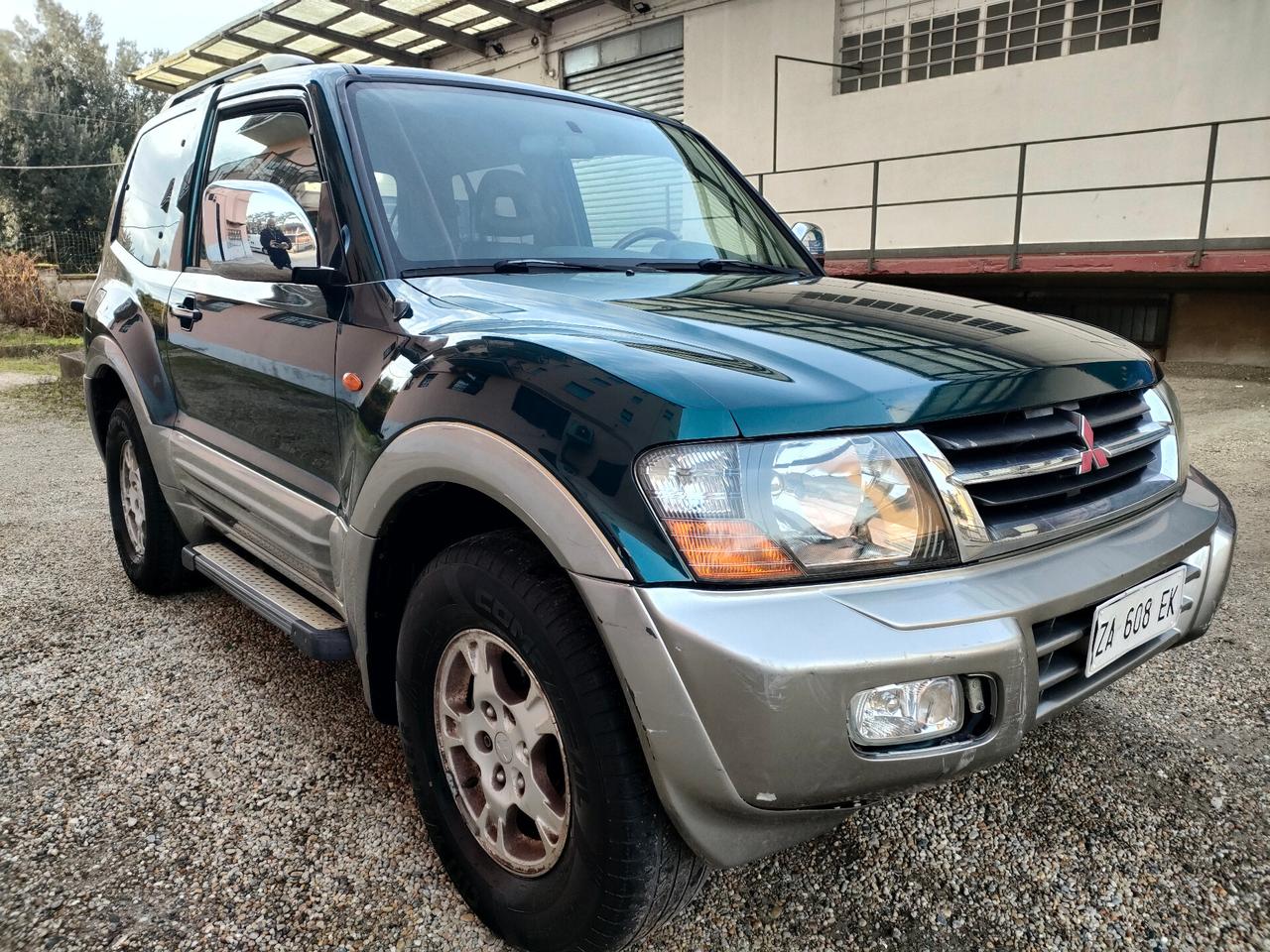 Mitsubishi Pajero 3.2 16V DI-D 3p. GLS1
