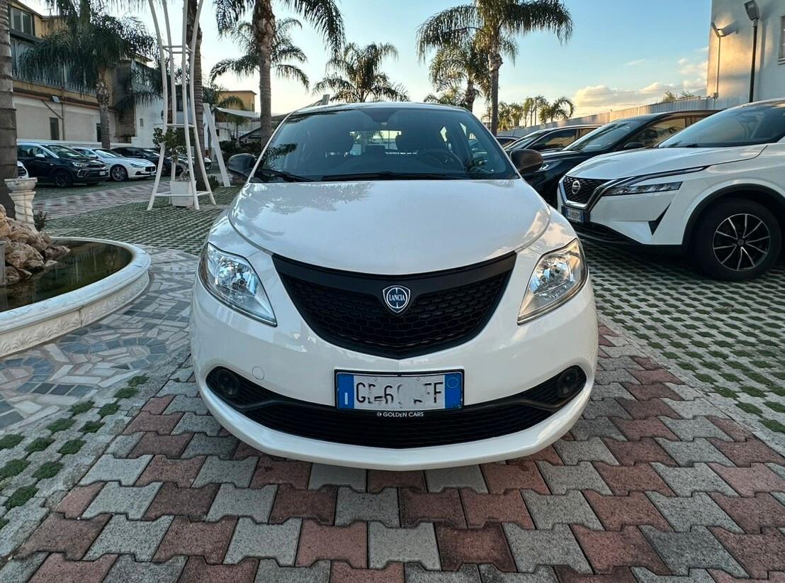 Lancia Ypsilon 1.2 GPL 69CV Elefantino Blu S&S Uff Italy USB