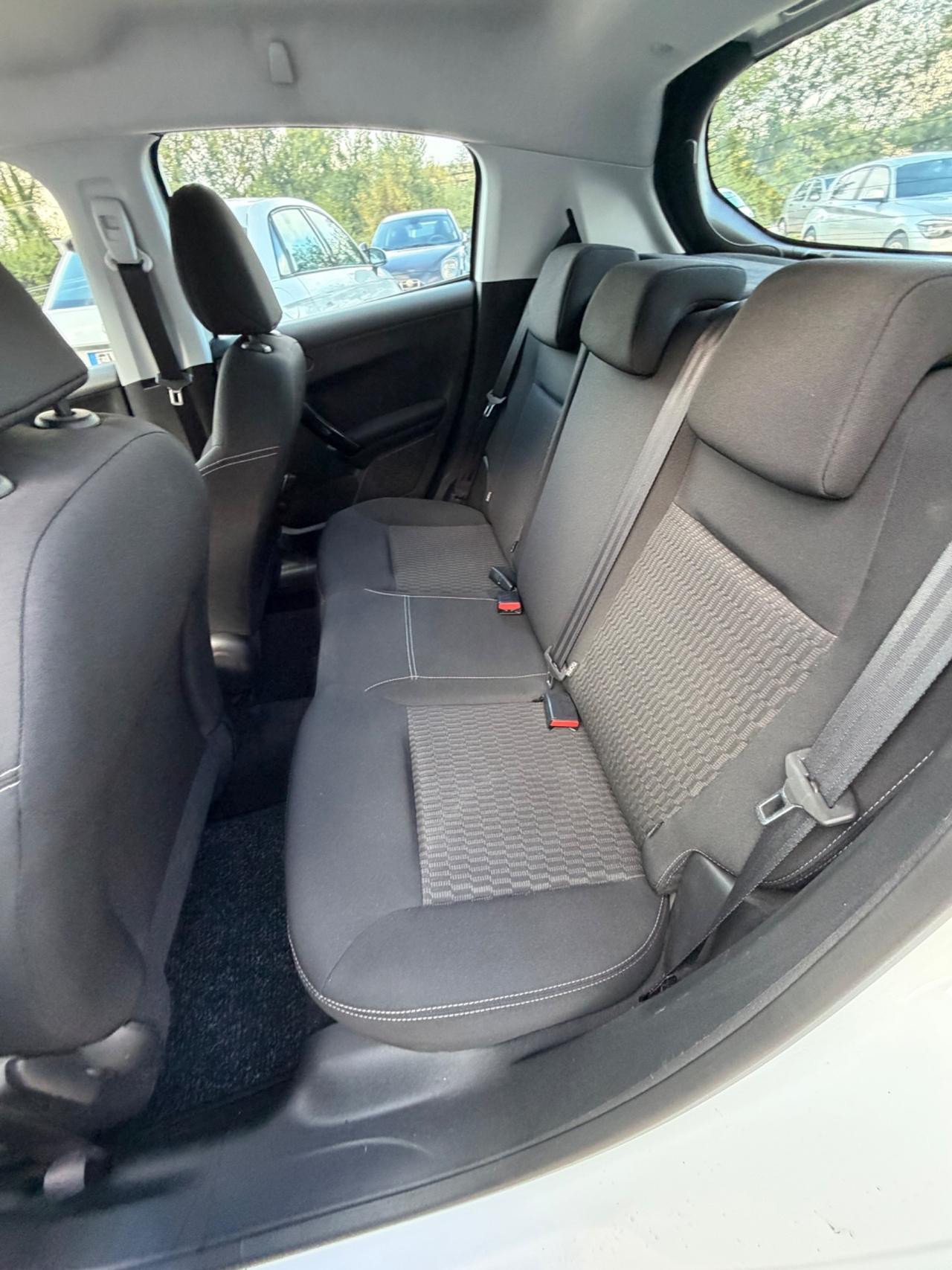 Peugeot 208 BlueHDi 100 S&S 5 porte GT Line