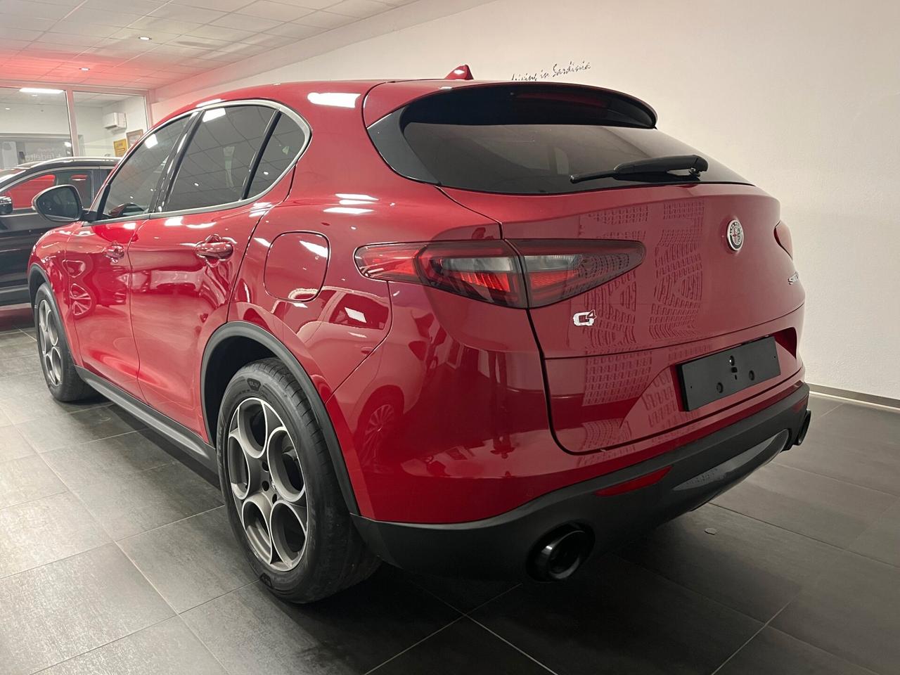 Alfa Romeo Stelvio 2.2 Turbodiesel 190 CV AT8 q4 Sprint