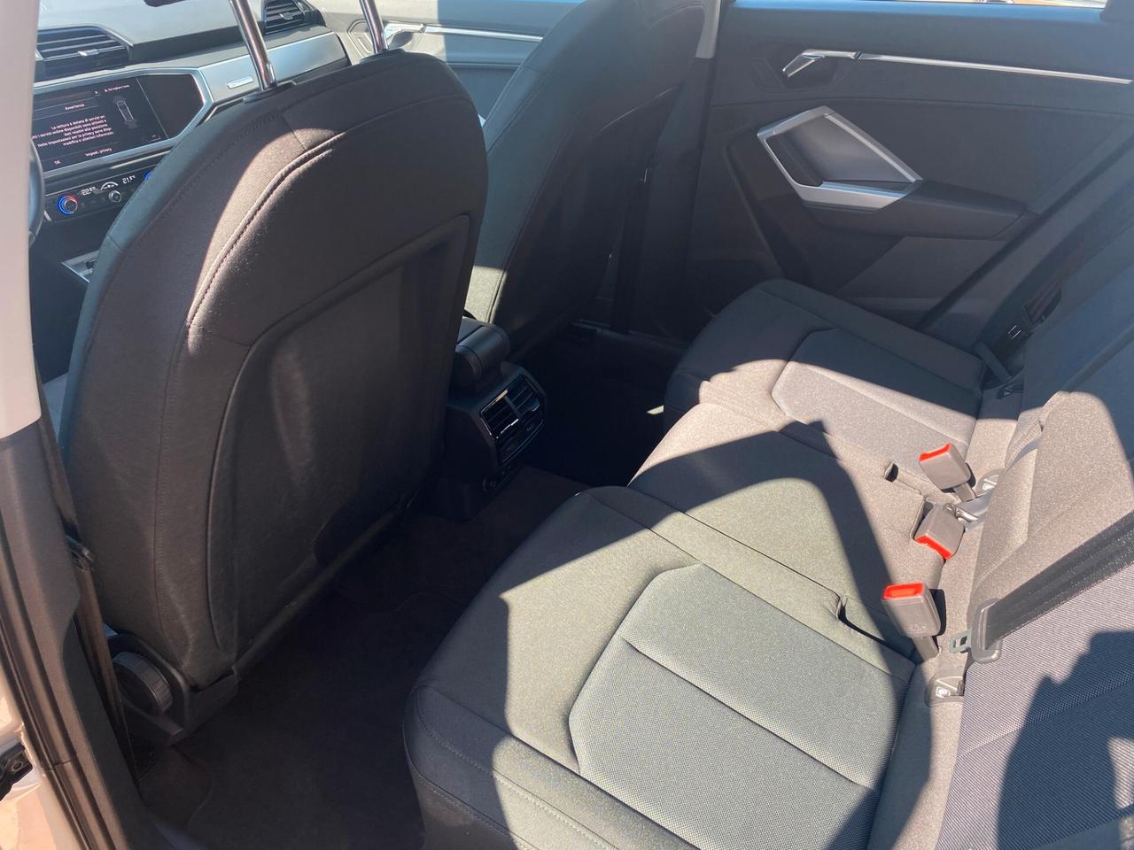 Audi Q3 35 TFSI STRONIC BUSINESS SOLO 29MILA KM