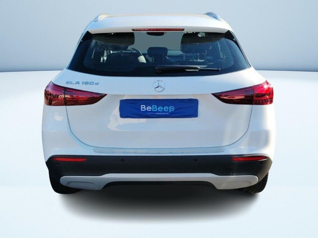 Mercedes GLA 180 180 D Advanced 8G-DCT