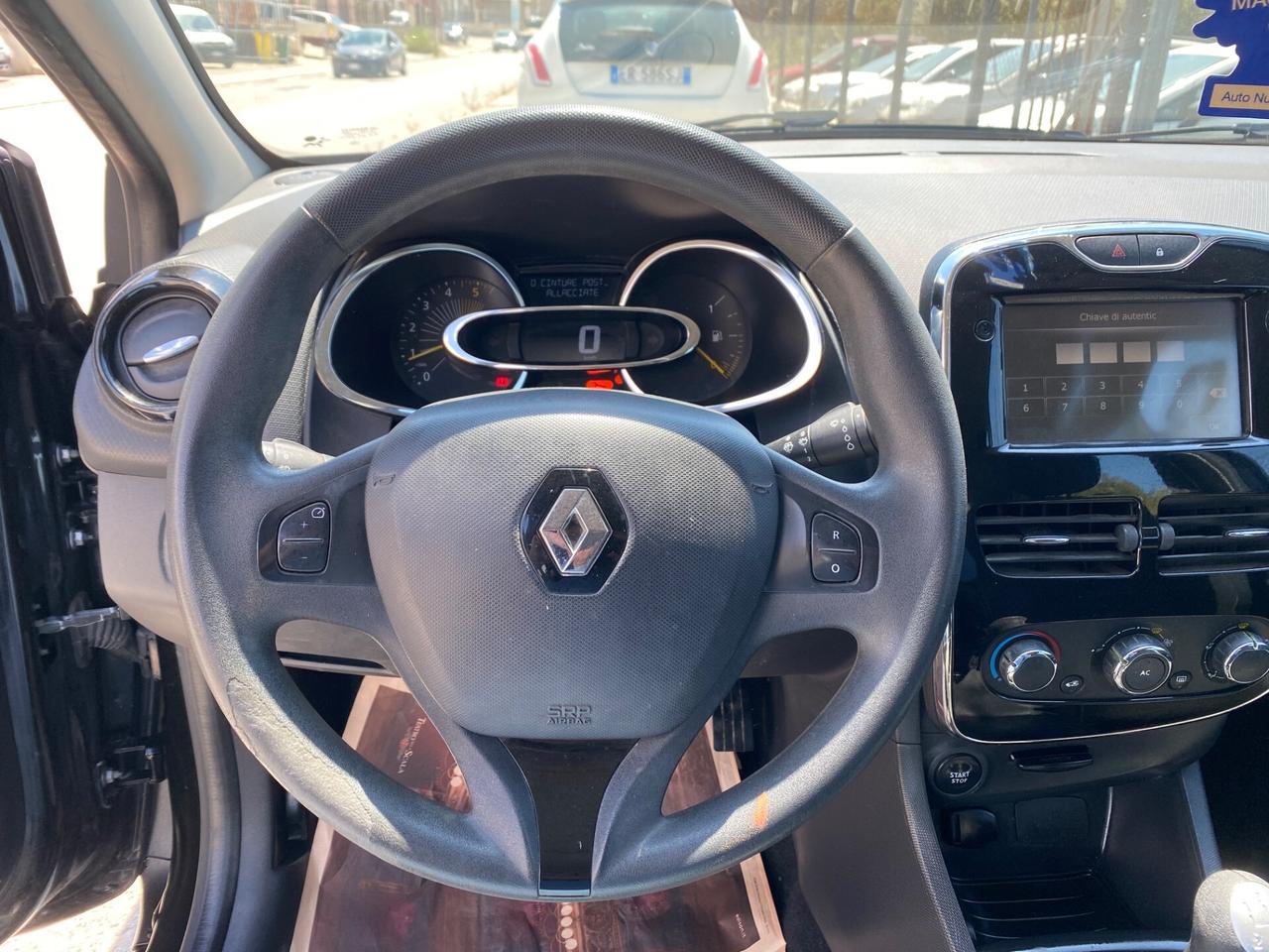Renault Clio 1.5 dCi 8V 90CV GANCIO DI TRAINO